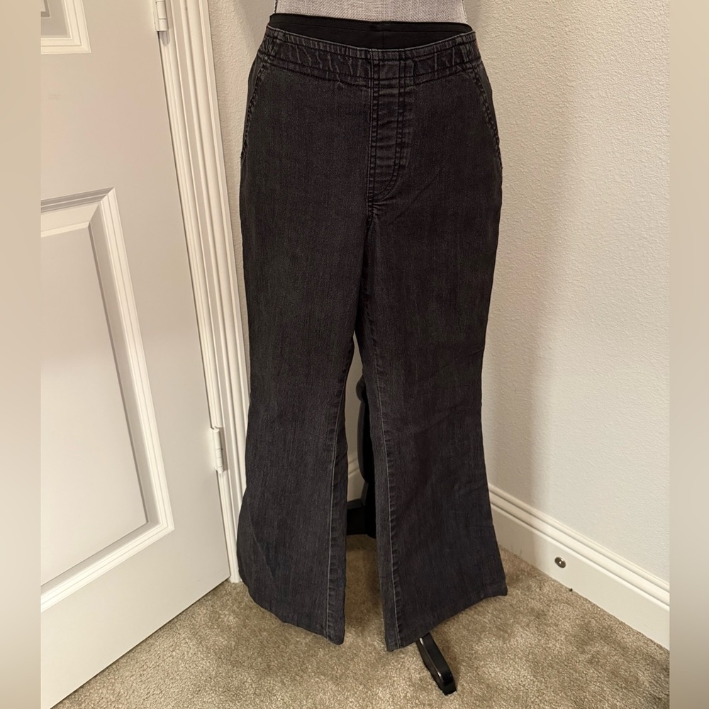 Chico’s Platinum Stretch Ankle Women's Black Jeans - 0.5R
